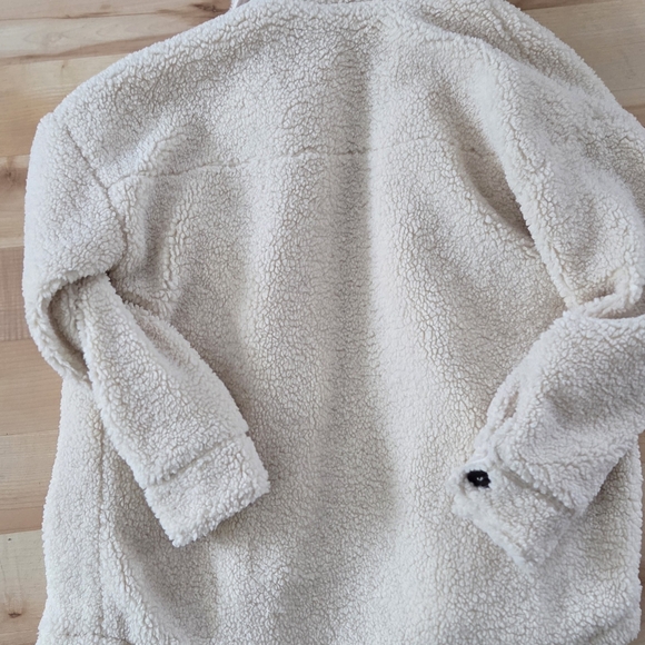 Altar'd State Cream Fleece Puffer Jacket - Picture 8 of 8